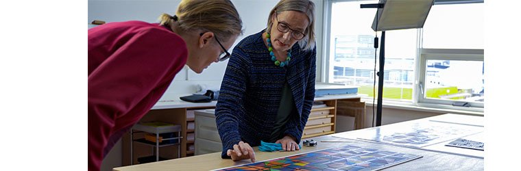 Video: how Aegon's art retains its vital look