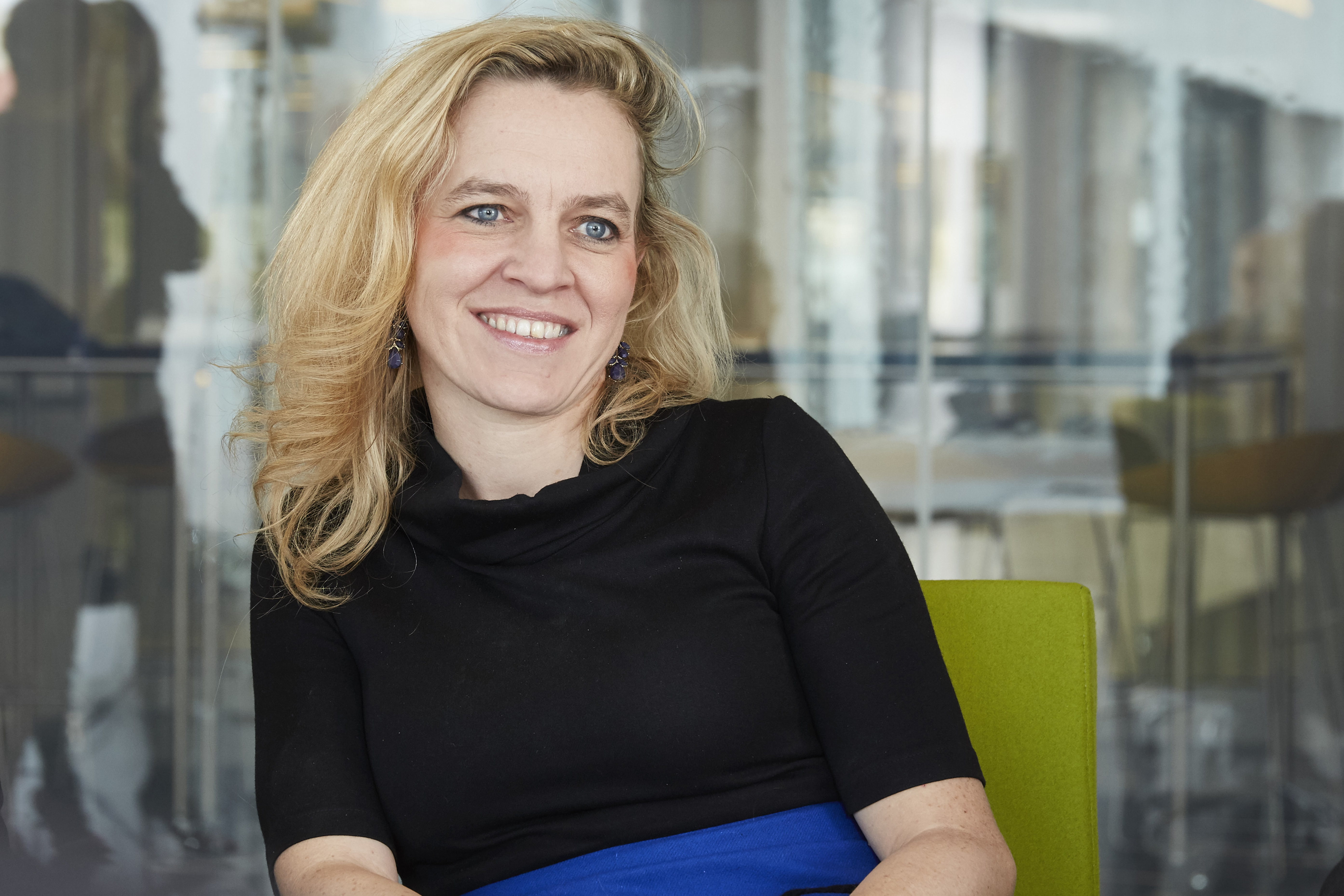Allegra van Hövell-Patrizi, Aegon CRO effective January 1, 2016 Allegra van Hövell Patrizi